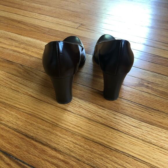 Classiques Entier Pump Candy Antique Brown 7.5 EUC - Picture 5 of 12